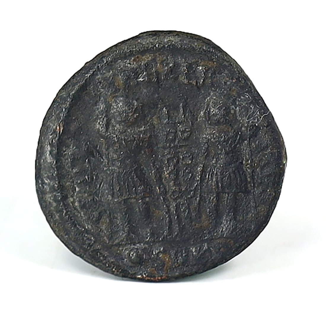 Genuine Roman Coin - Bronze Constantius II 332 - 335AD AE3 Coin (1 of 2)