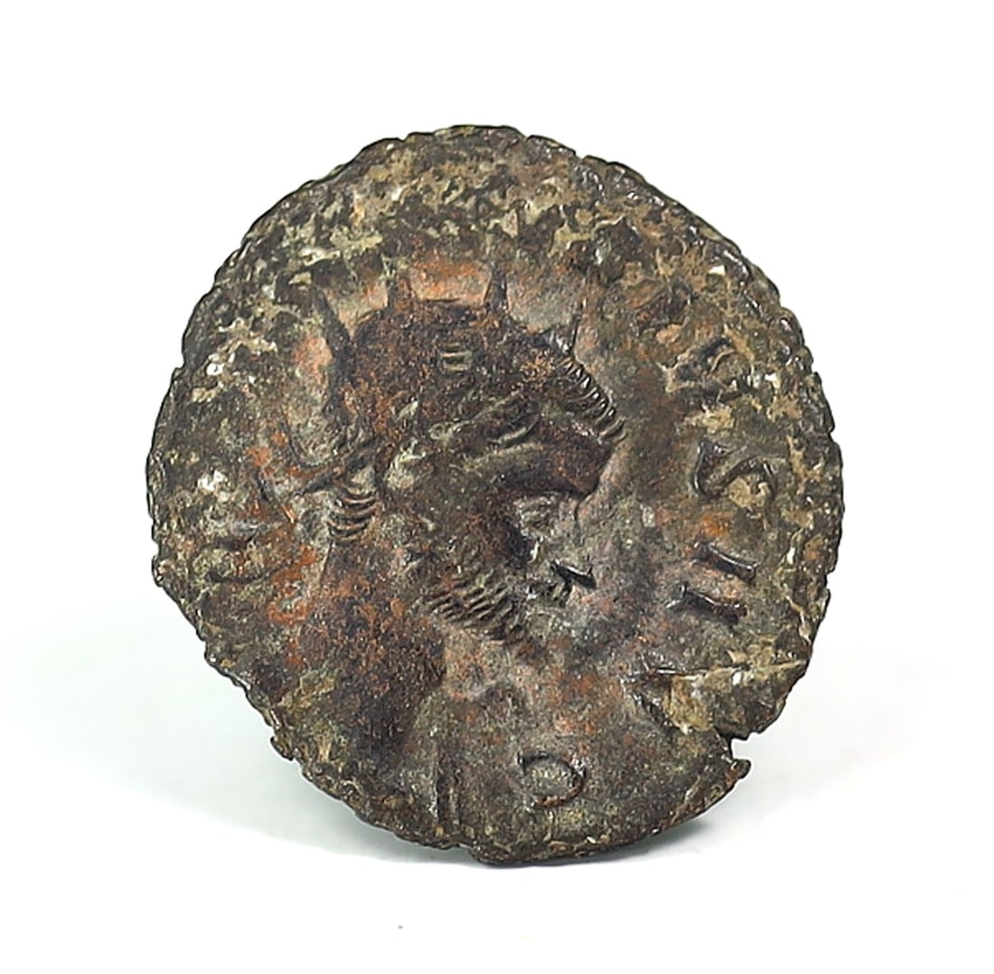 Genuine Roman Coin - Bronze Claudius II Gothicus 268 - 270AD Antoninianus Coin (1 of 2)