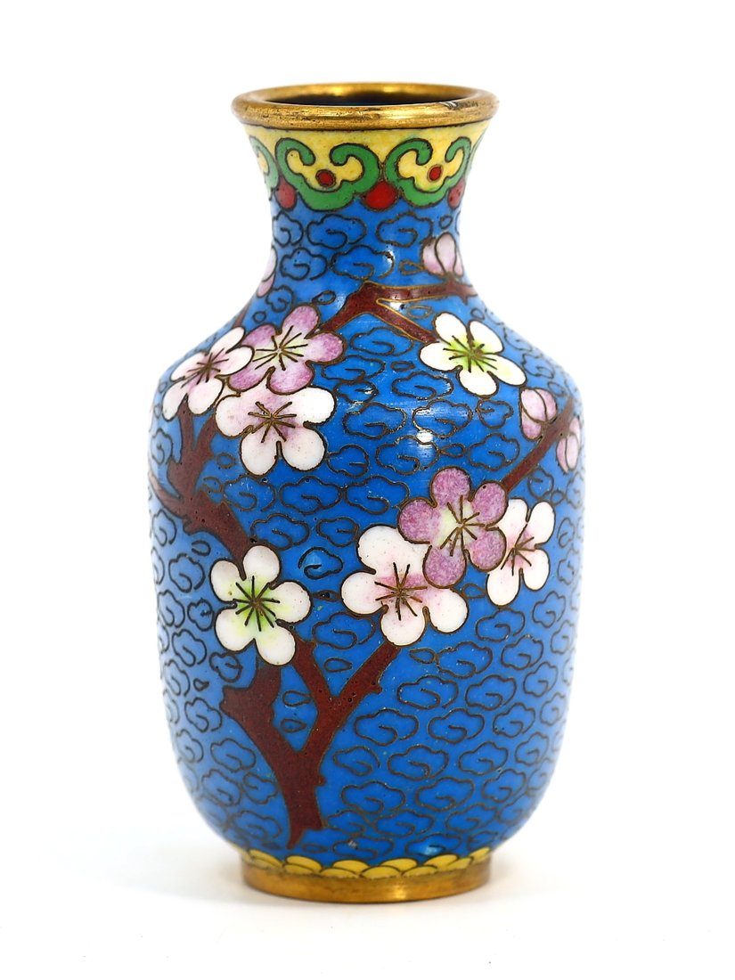 Vintage Chinese Cloisonne Enamel Flower Pattern Vase (1 of 4)
