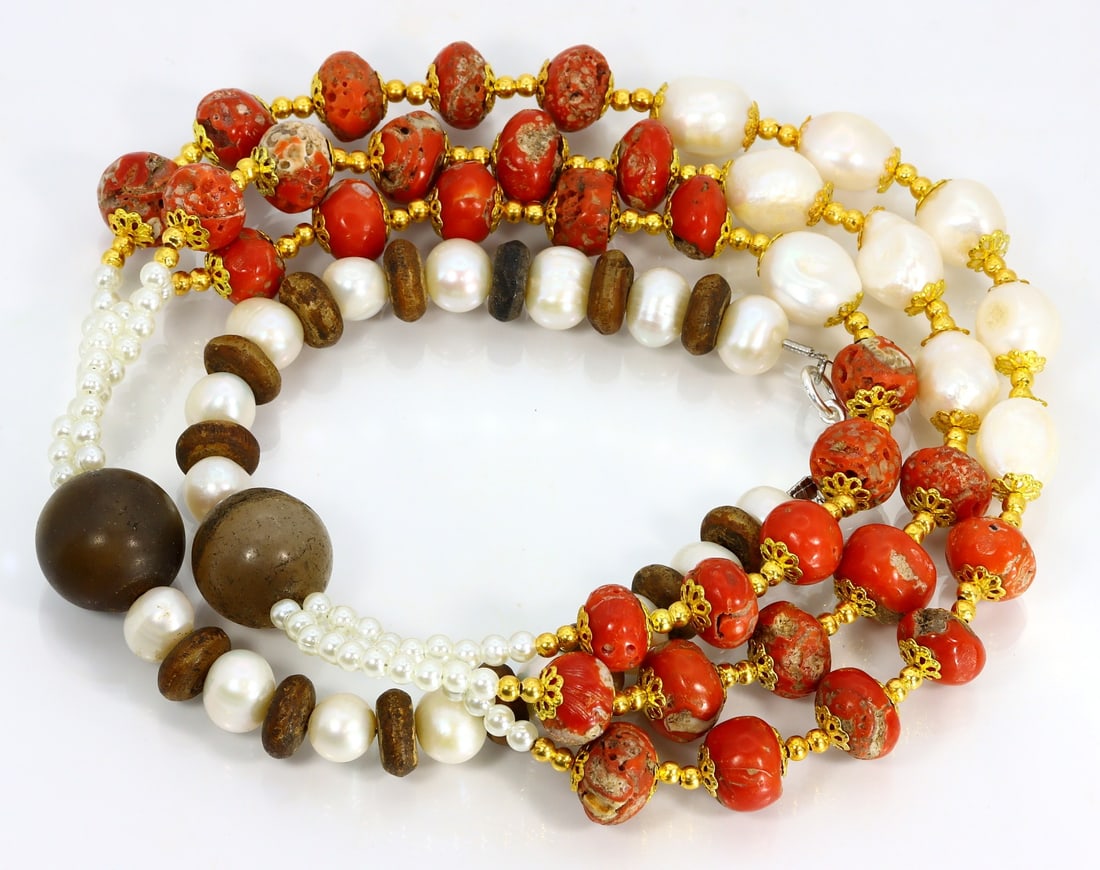 Old Tibetan Agate Antique Red Coral Beads Necklace (1 of 1)