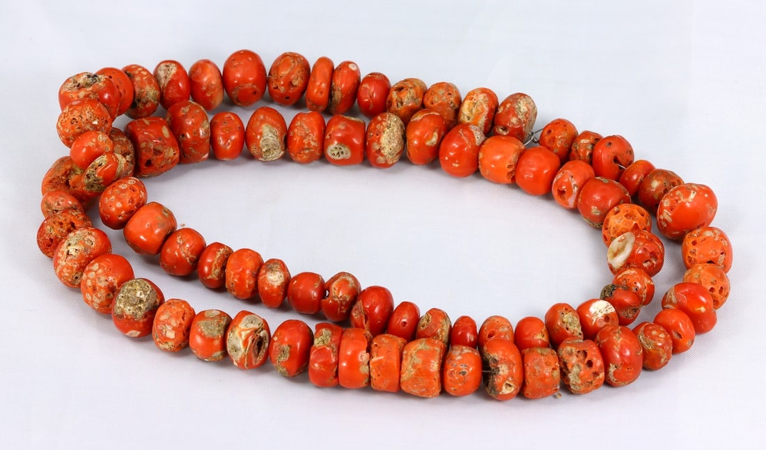 Old Tibetan Antique Red Coral Beads Necklace: 22 Inches Weight: 65 grams (Before Packing) Thousand Planet Auction House Season 4: Ten2Go August Collection Auction. A bargain hunter's, fixer-upper's, and pack-rat's dream come true! Our Ten2Go "war