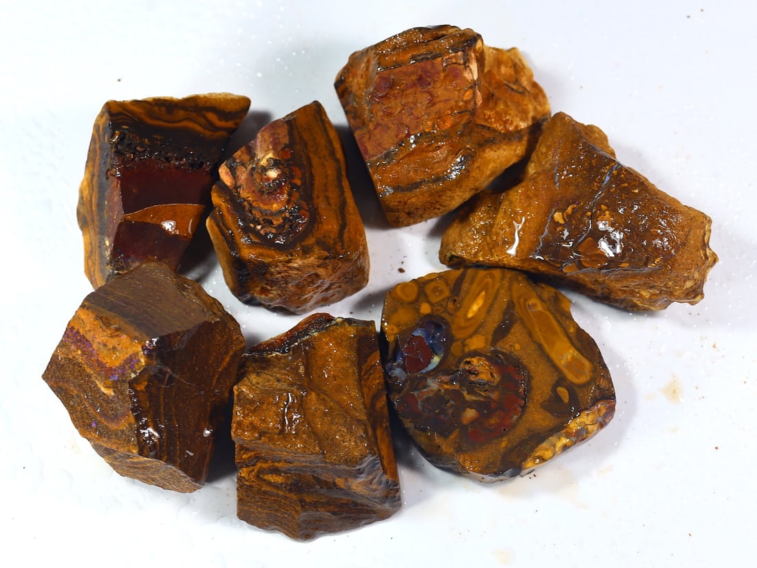 550 Grams Natural Australian Koroit Yowah Boulder Opal Rough Specimens: 7x4 cm Weight: 550 grams (Before Packing) Featuring property of local collections include Europe & Oriental antiques and decorative arts. A truly bargain hunter's, fixer-upper's, and pack-rat's dream 