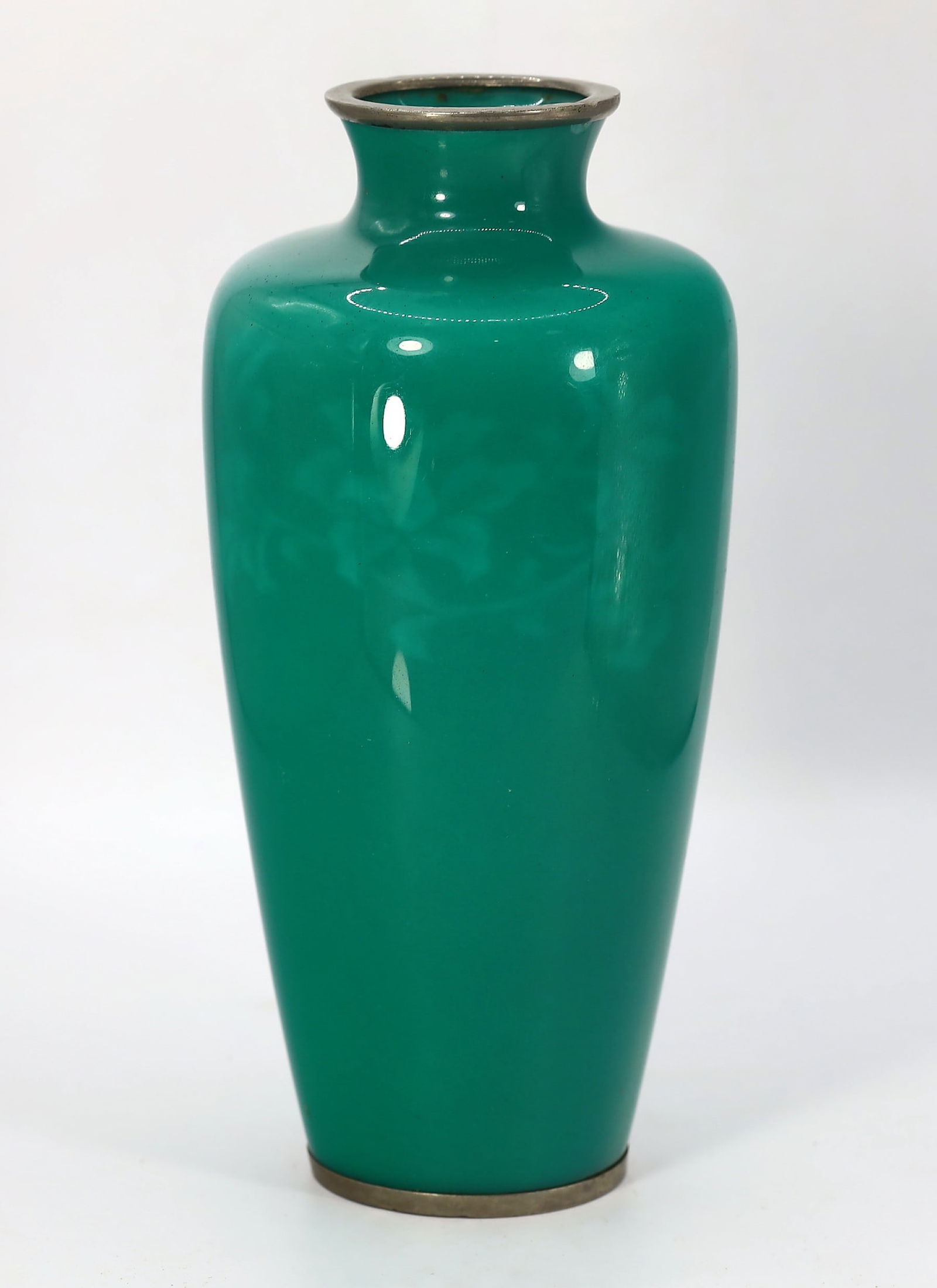 Signed Ando Jubei Green Cloisonne Vase (1 of 4)