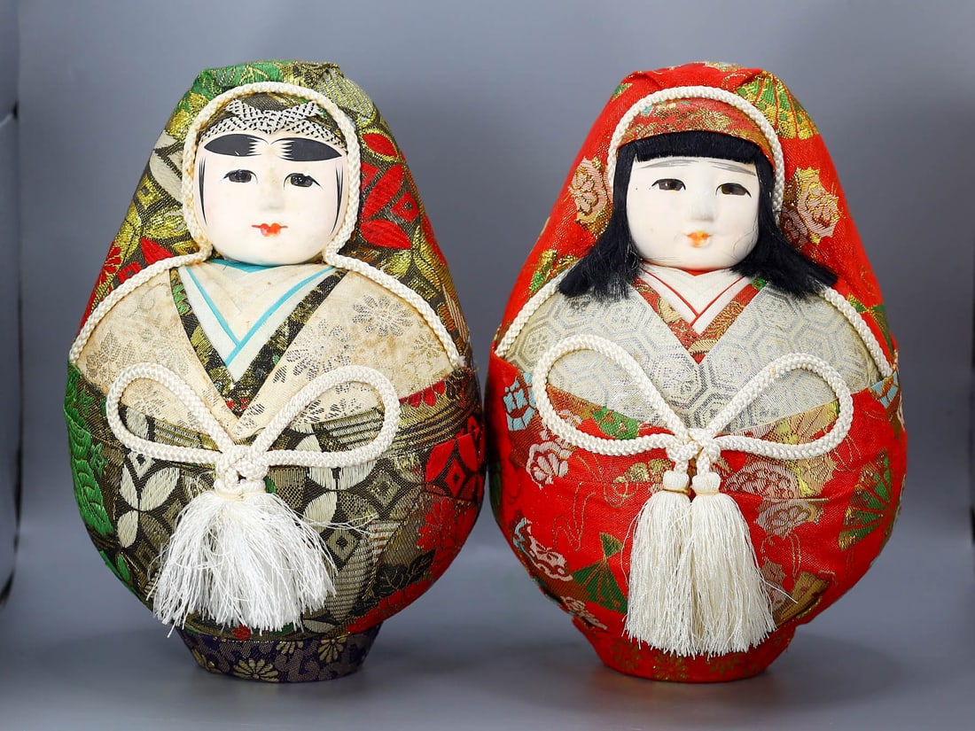 8.7" Big Two Vintage Japanese Wooden Doll Hime-Daruma Nishiki-Daruma Doll Statue (1 of 2)