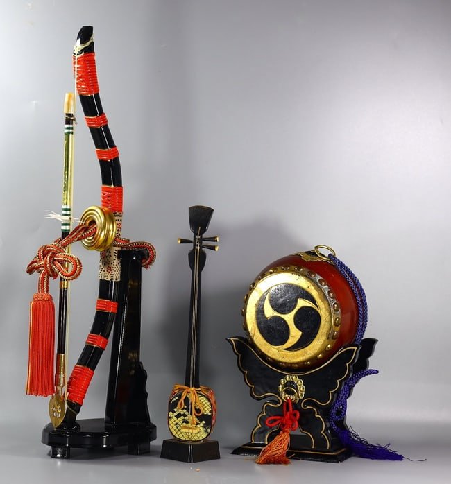 Vintage Japanese Musical Taiko Drum & Yumiya Bow Arrow Amulet (1 of 2)
