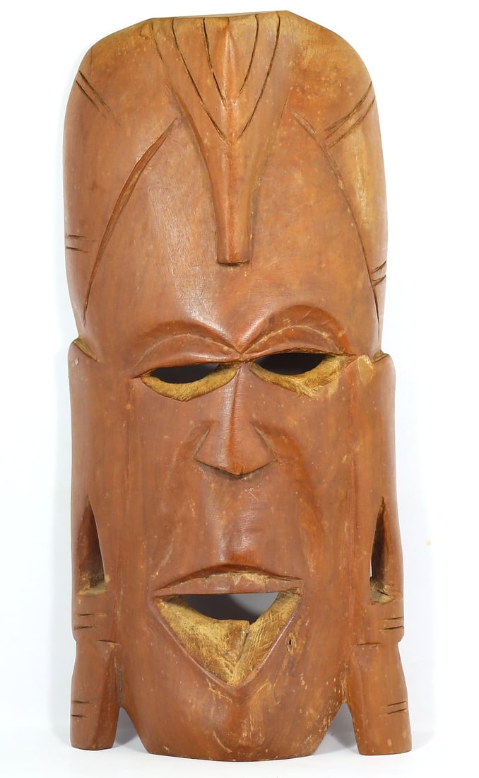 Vintage Hand Carved  Wood Kenya Mask Wall Decor Decoration (1 of 2)