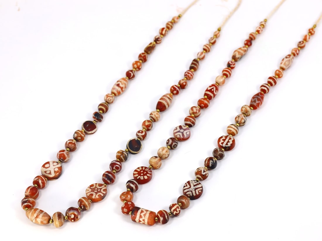 Antique Vintage Indo Tibetan Etched Carnelian dZi Beads (1 of 2)