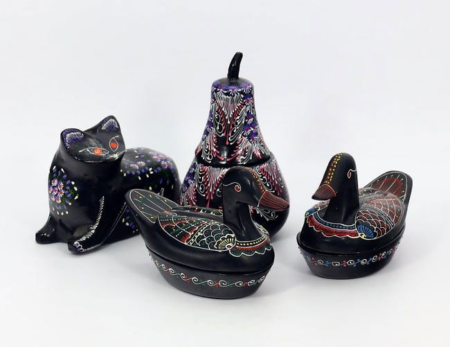 Set of 5 Vintage Portugal Folk Art Hand Painted Lacquerware Bird Trinket Box & Ornament (1 of 4)