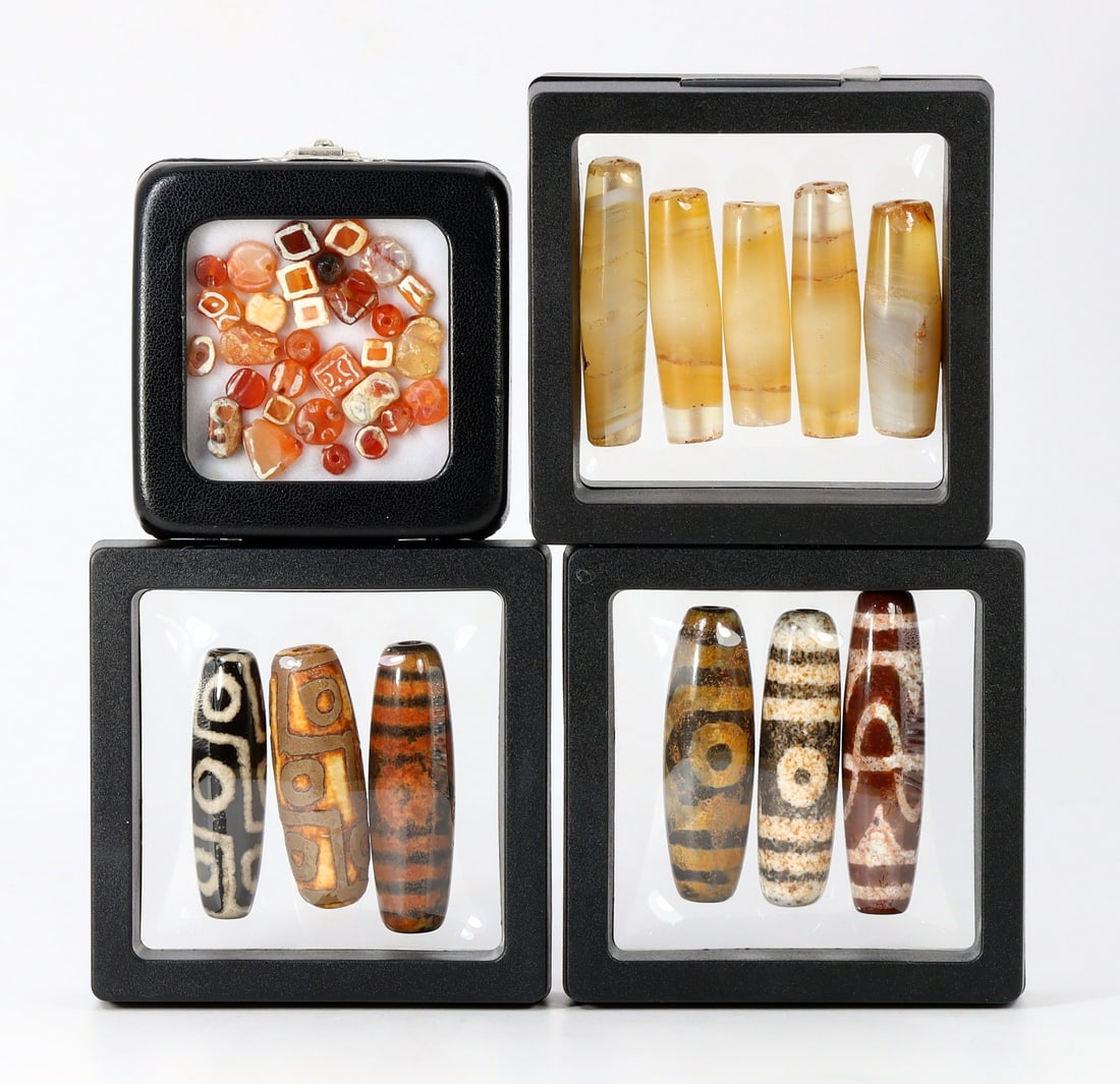 Collection Lot of Chinese Tibetan Etched Agate dZi Beads (1 of 2)