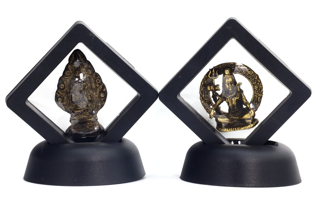 Two Indo-China Asian Vintage Buddhas Sculpture Decorative Objects: 3.5x2.5cm Weight: 94 grams