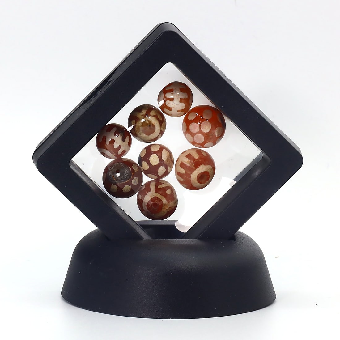 Collection of Vintage Indo Tibetan Etched Carnelian dzi Beads: 8-10mm Weight: 33 grams