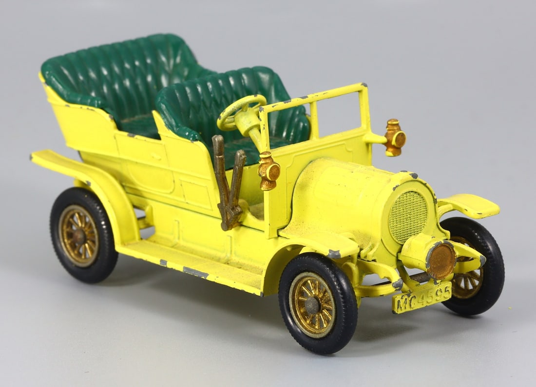 Vintage Lesney Matchbox Models of Yesteryear No 16 - 1904 Spyker: 8x3.5cm Weight: 55 grams