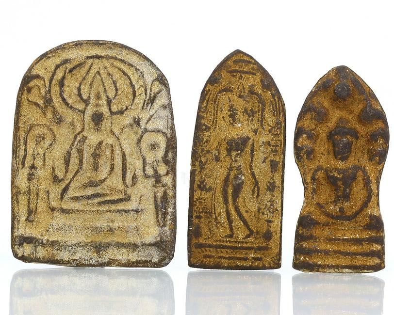 Three Southeast Asian Antique Buddha Sculpture Amulet Decoration Objects (1 of 2)