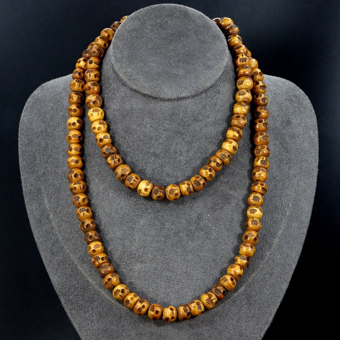38" inches Tibetan Bone Carving Mala Prayer Beads Necklace: 38" inches Length Weight: grams