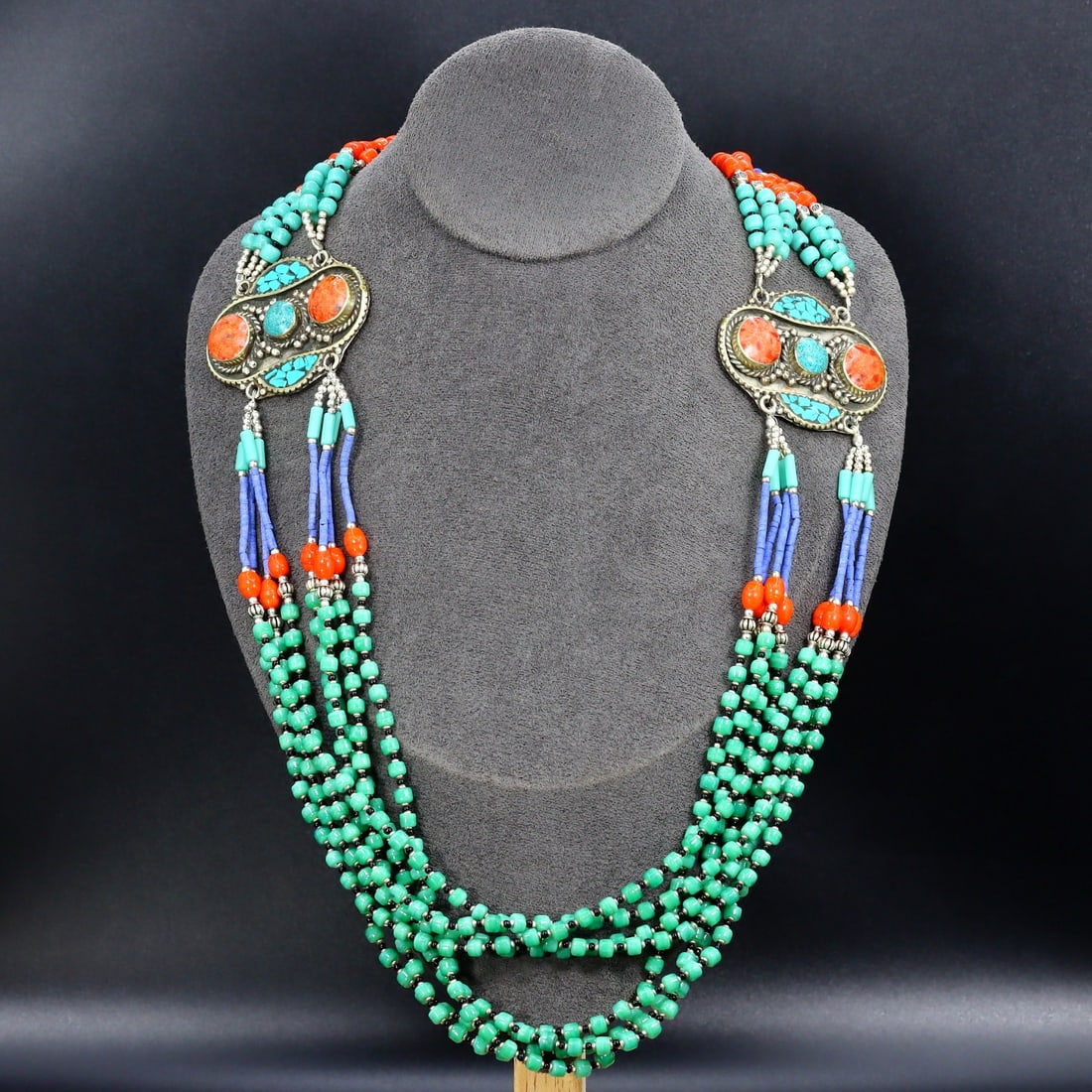 Vintage Himalayan Tibetan Bohemian Style Tribal Silver Necklace Pendant: 29" inches Weight: 130 grams