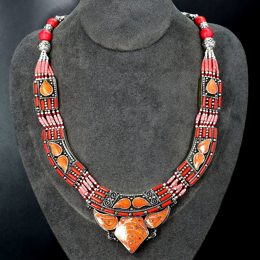 Vintage Himalayan Tibetan Bohemian Tribal Silver Inlaid Coral Pendant Necklaces: 19''Inches Weight: 148 grams