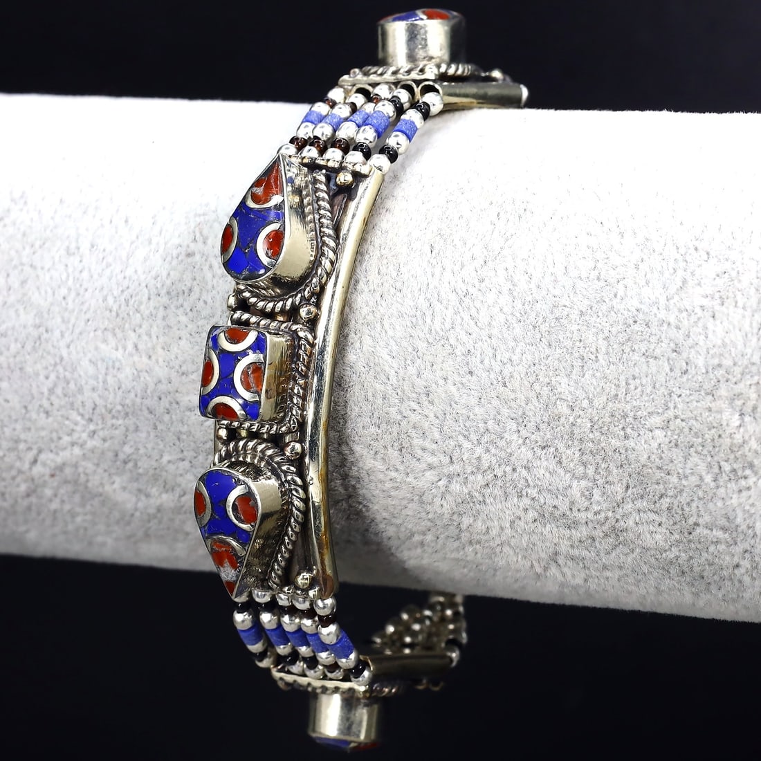 Vintage Himalayan Tibetan Bohemian Tribal Silver Bracelet: 7" inches Weight: 51 grams