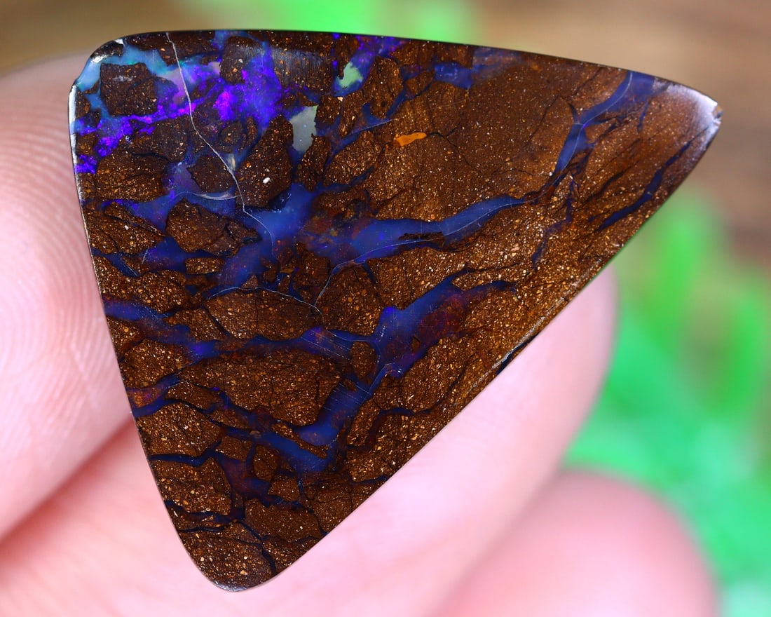 11Ct Natural Loose Australian Koroit Yowah Boulder Opal Cabochon: 21x17x3mm Weight: 11Ct