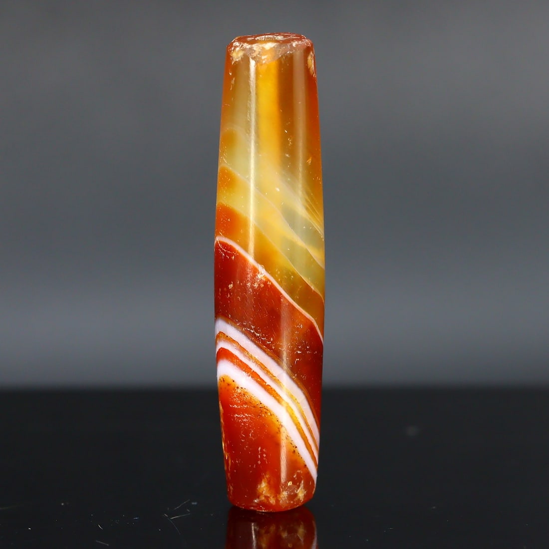 Vintage Old Tibetan Pyu Striped Agate Carnelian Bead: 3.5x1cm Weight: 5 grams