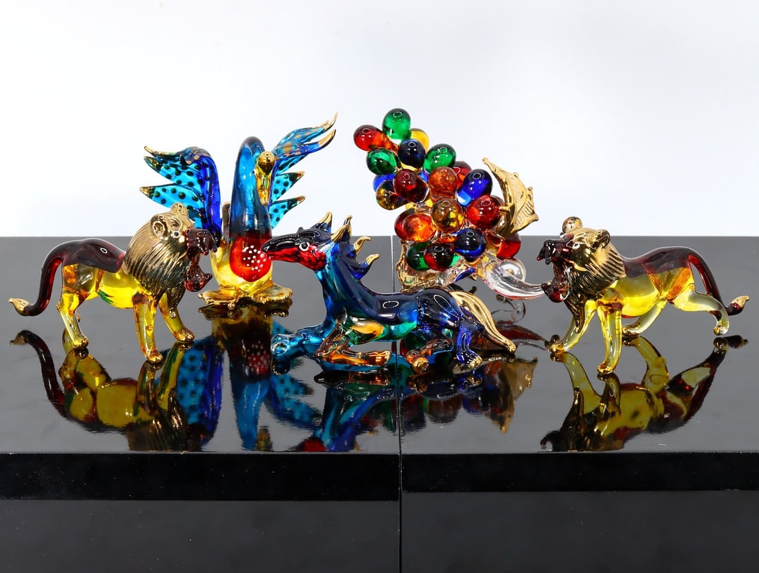 Collection of 5 Hand Blown Animal Miniatures Glass Paperweights Art Glass Figurine (1 of 2)