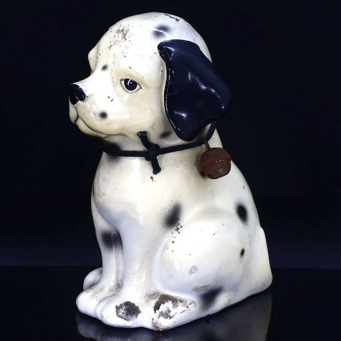 Vintage Japanese Dalmatian Dog Ceramic Figurine: 14x9cm Weight: 201 grams
