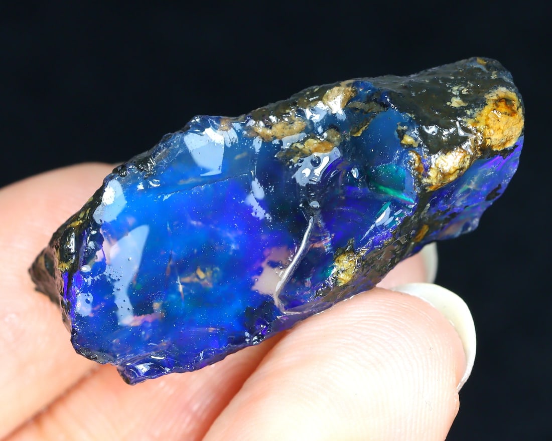 30Ct Collector Non-Hydrophane Crystal Opal Rough Specimen: 34x14x13mm Weight: 30Ct