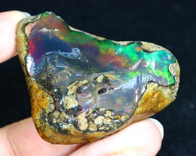 106Ct Collector Non-Hydrophane Crystal Opal Rough Specimen: 47x33x16mm Weight: 106Ct
