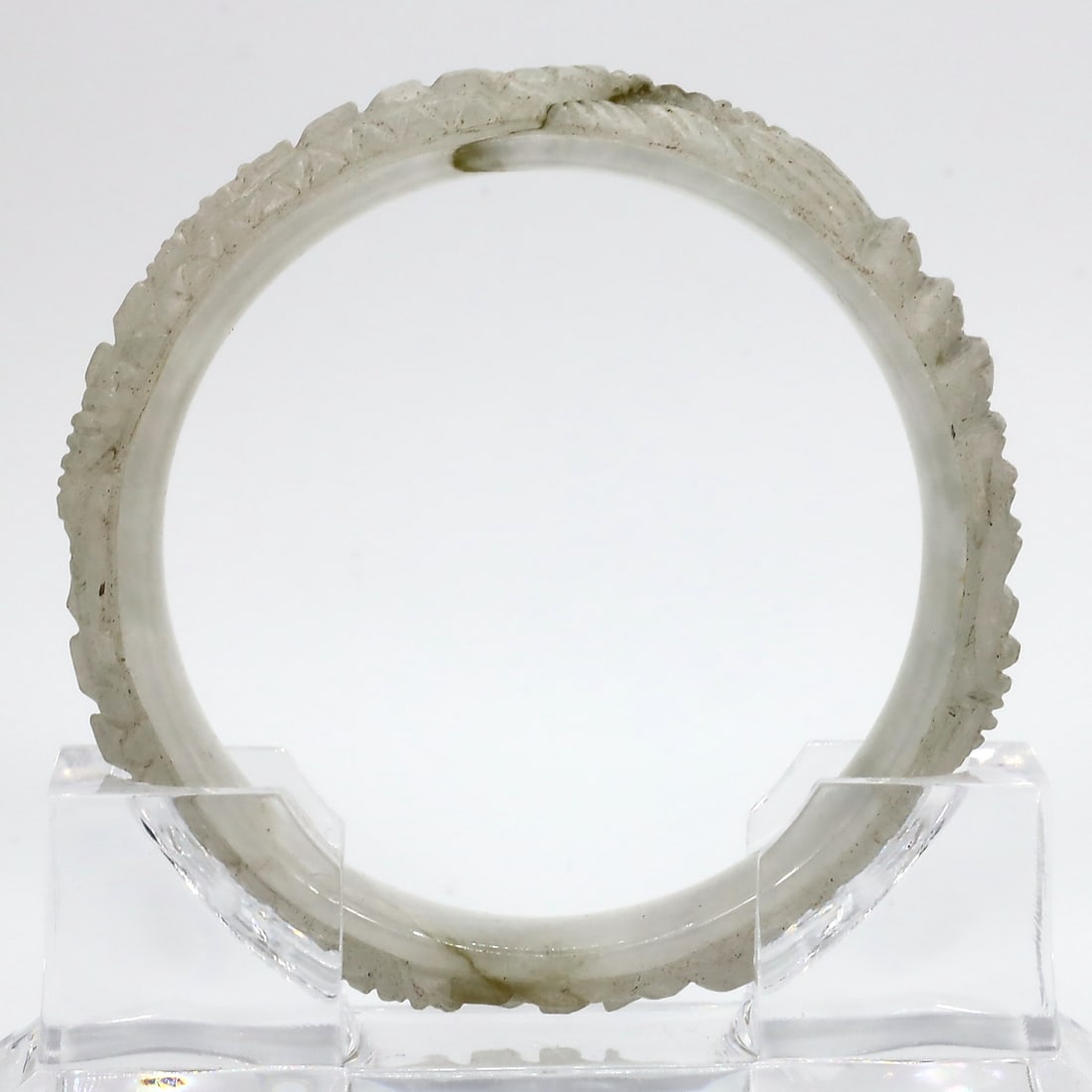 61.3g Natural Oriental Carved Dragon Jadeite Jade Bangle Bracelet (1 of 3)