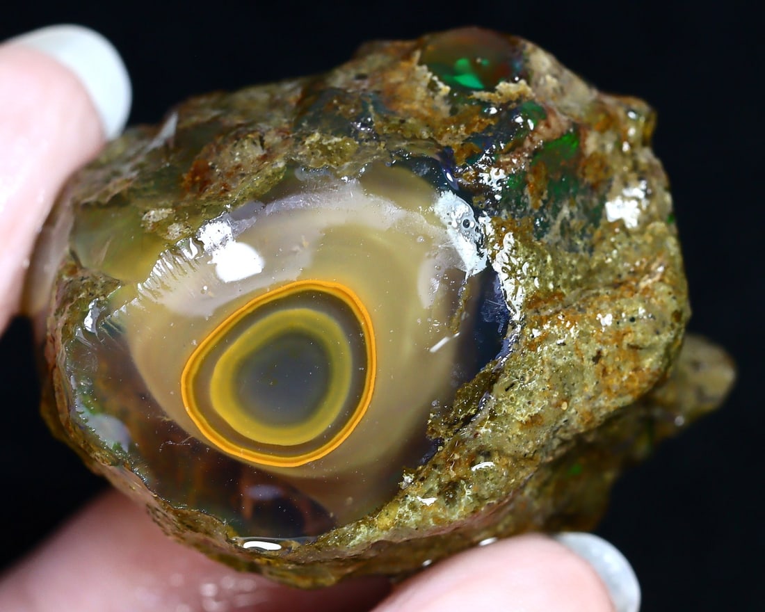 134Ct Collector Non-Hydrophane Crystal Opal Rough Specimen: 37x27x23mm Weight: 134Ct