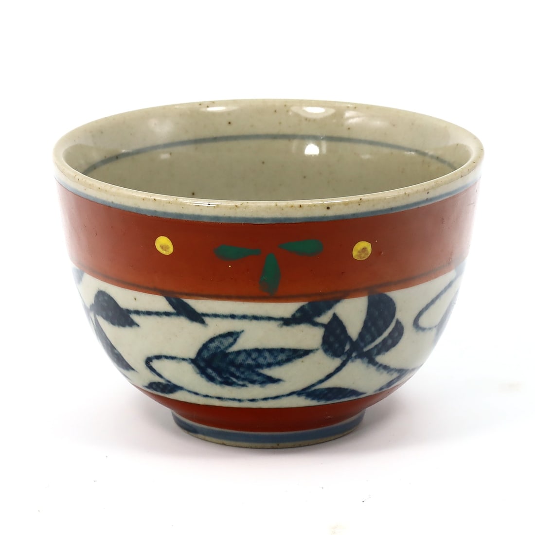 An Oriental Asian Japanese Artistic Stamped Ceramic Cup Bowl: 8.5x5.5cm Weight: 132 grams