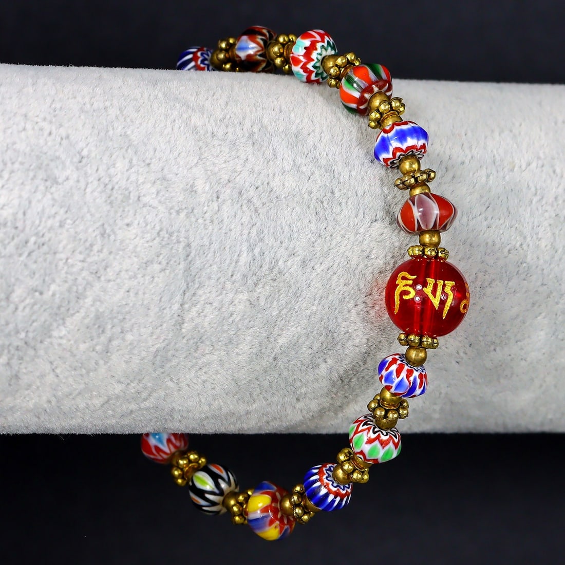 Vintage Italian Venice Chevron & Tibetan Bead Bracelet: 8"inches Weight: 15 grams