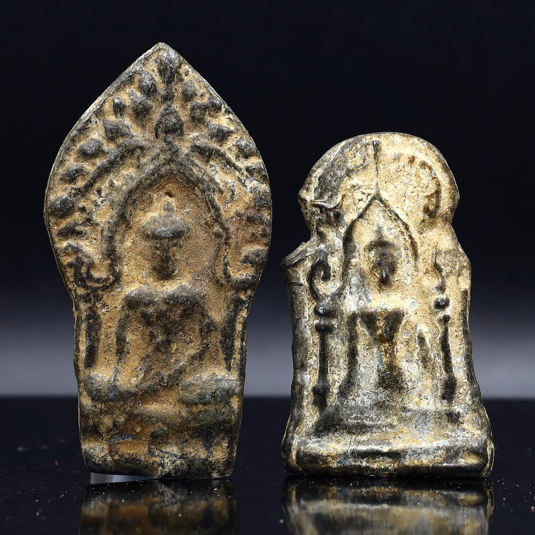 Two Southeast Asian Antique Bronze Buddha Sculpture Amulet Decoration Objects (1 of 2)