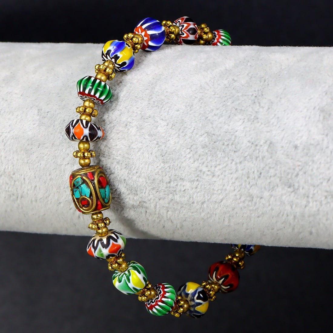 Vintage Italian Venice Chevron & Tibetan Bead Bracelet (1 of 2)