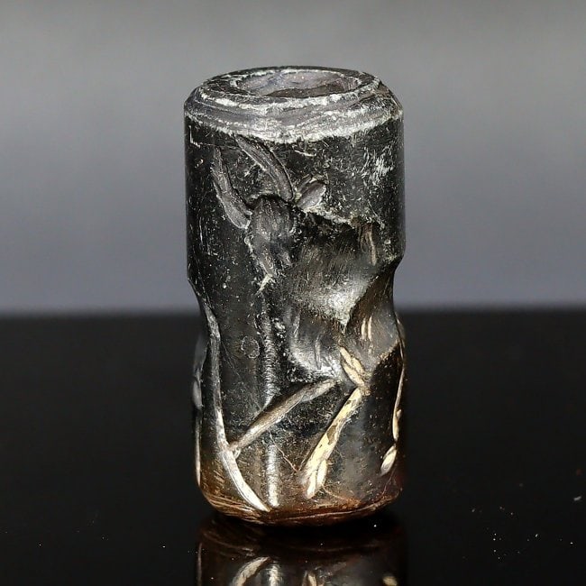 Ancient Black Agate Cylinder Seal, Achaemenid Empire (550 BC - 330 BC) (1 of 4)