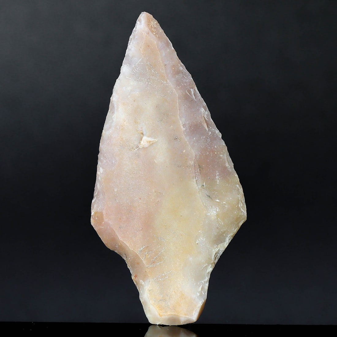 Prehistoric Masterpiece: Ancient Flint Arrowhead from 8000 BC (1 of 2)