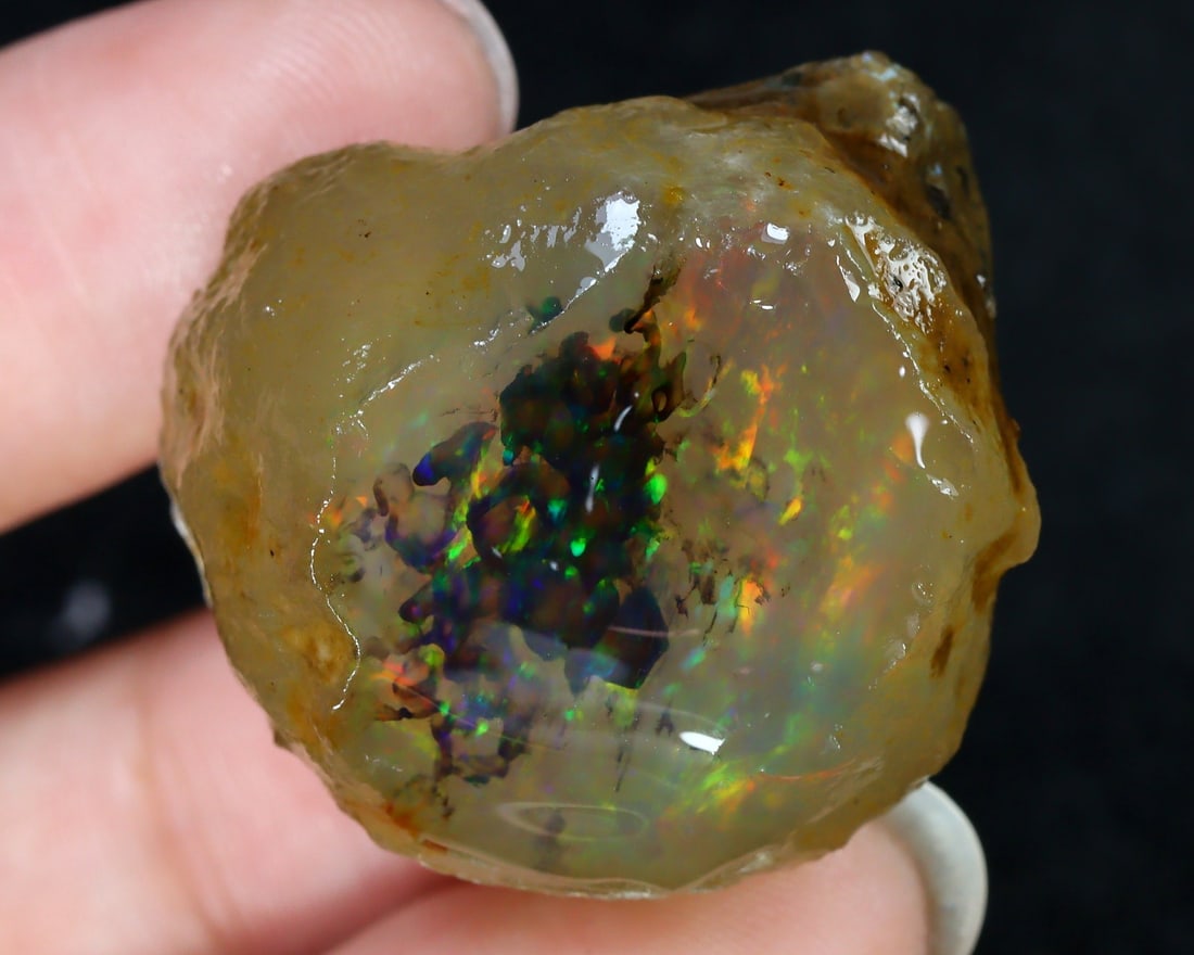 89Ct Collector Non-Hydrophane Crystal Opal Rough Specimen: 27x25x21mm Weight: 89 ct