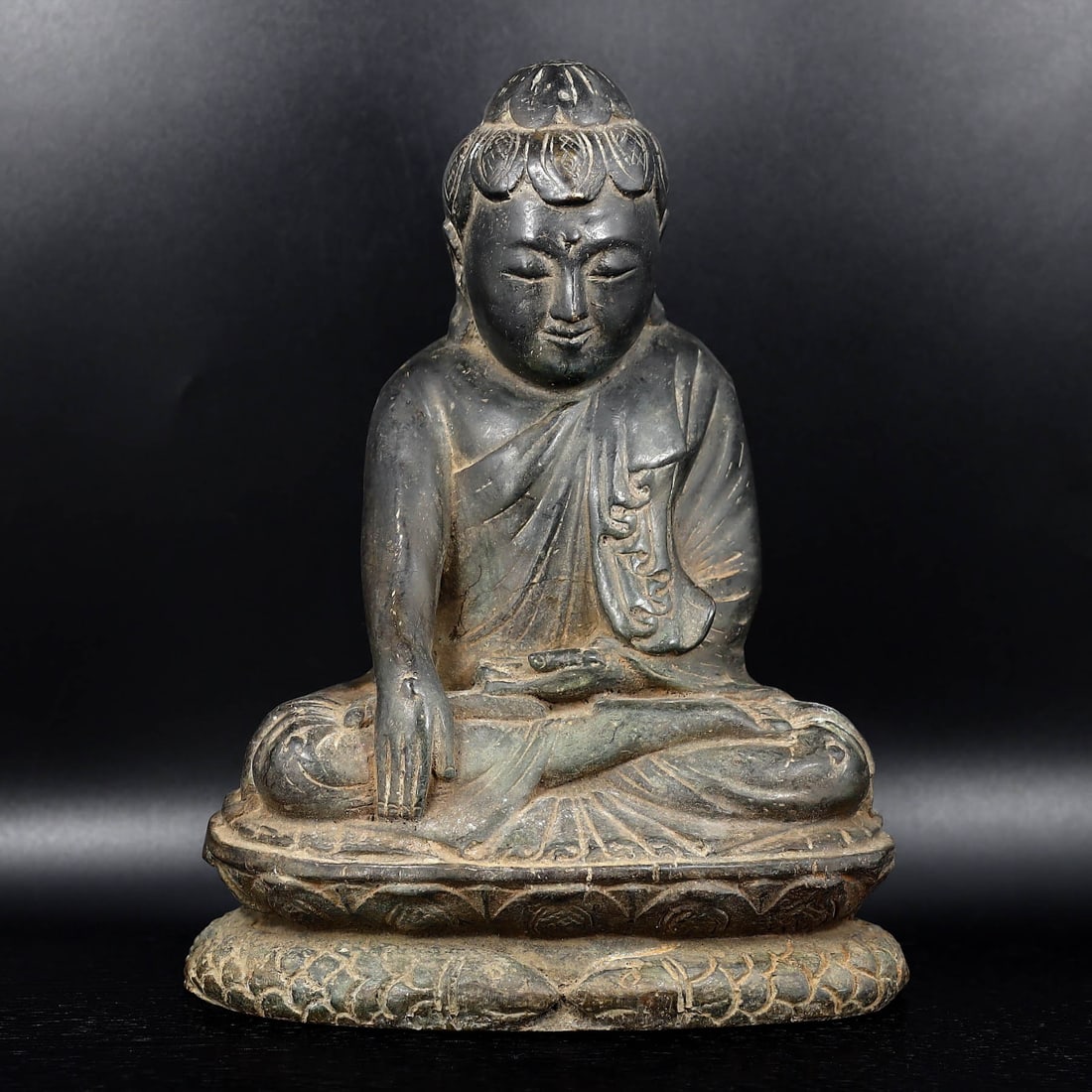 Antique Bronze Buddha Statue - Serene Meditation Pose (10th-12th Century) (1 of 6)