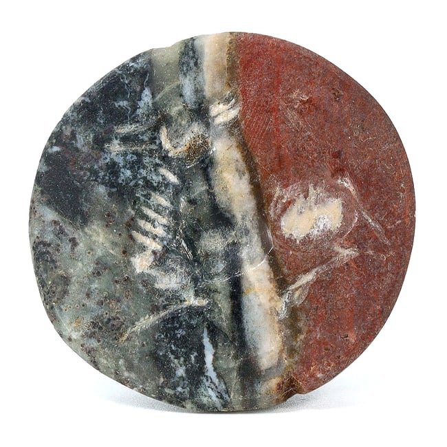 Ancient Sasanian Era Jasper Ibex Seal (224-651 AD): This exquisite ancient relic is a Sasanian era ibex seal crafted from jasper. Dating back to the Sasanian era, which spanned from 224 to 651 AD, this seal measures approximately 3x2.9x2 cm (1.18x1.14x