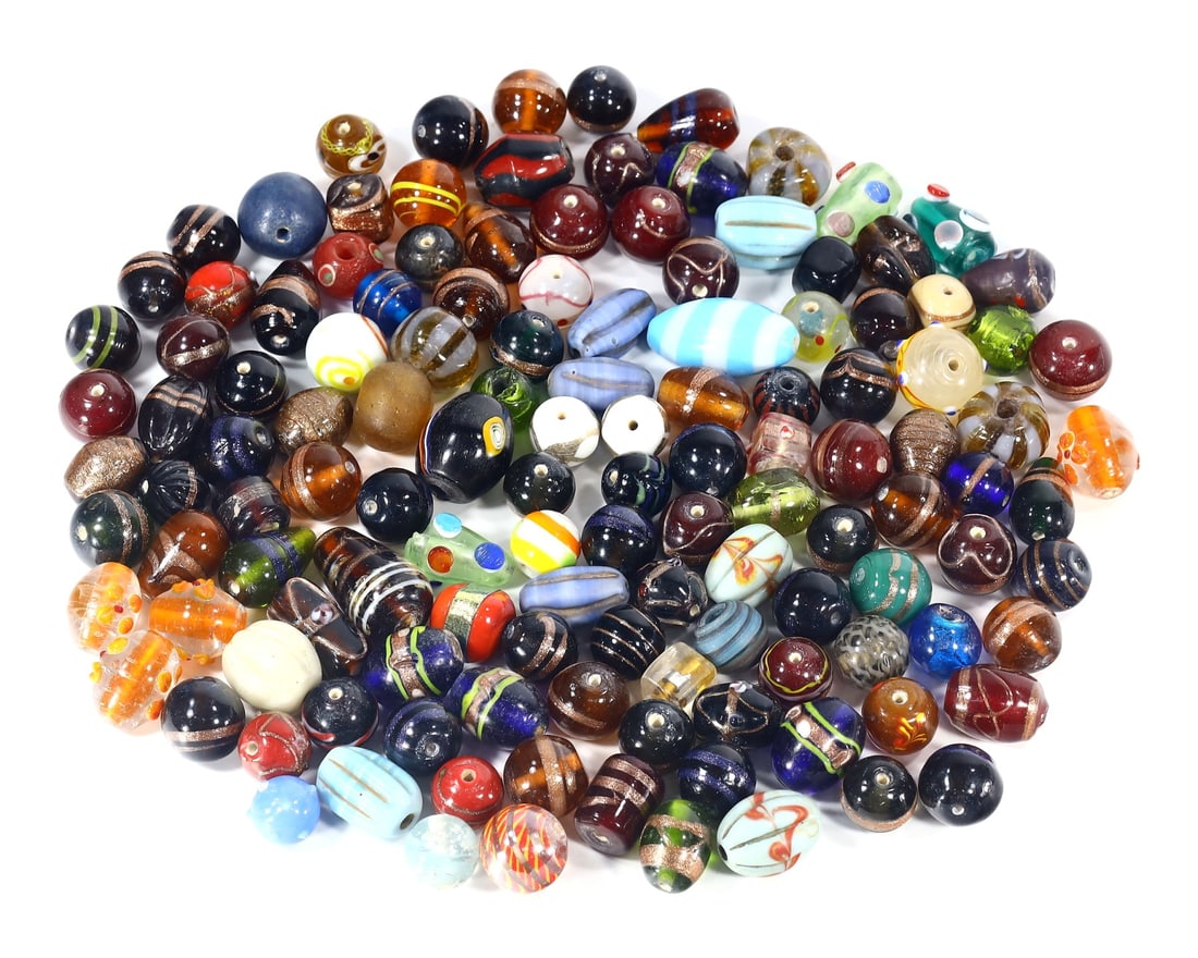 Group of 129 Vintage Art Deco Millefiori Glass Beads, Colorful Collectibles,with - Free Shipping: Dimension: 15-35mm Introduction: This exceptional collection of 129 Art Deco-era Millefiori glass beads reflects the exquisite craftsmanship of early 20th-century artisans. With dimensions,these ornam