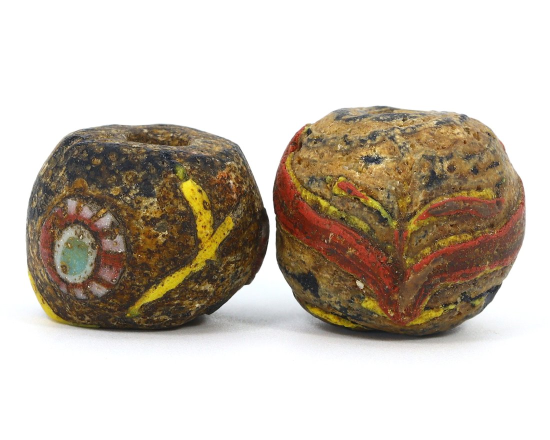 Islamic Period Egyptian Trailed and Eyed Glass Beads, 9th–15th Century (1 of 3)