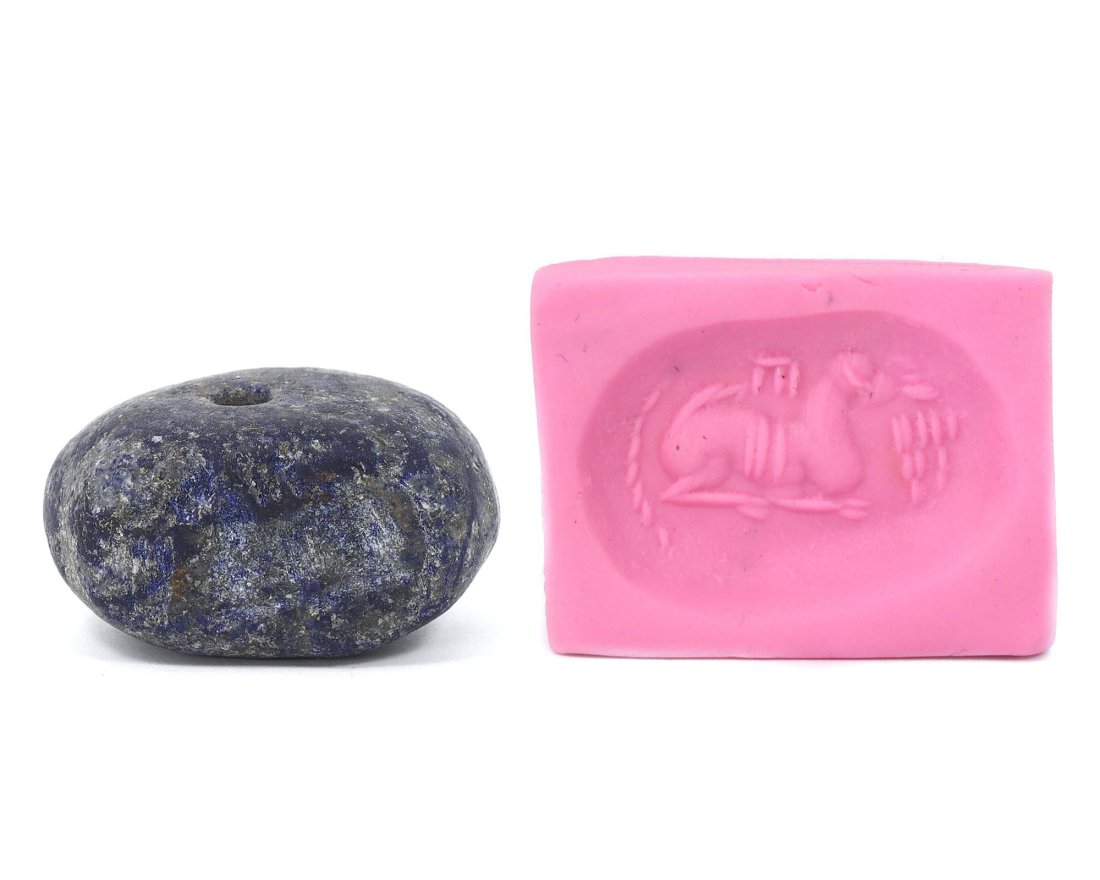 Ancient Sasanian Era Ancient Lapis Lazuli Stamp Seal, 224-651 AD (1 of 4)