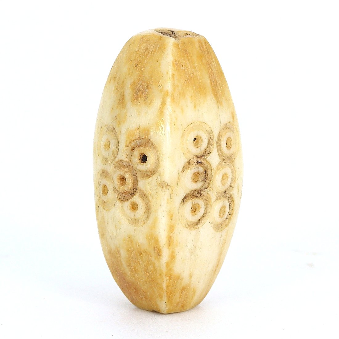 Ancient Egyptian Islamic Era Ivory Dice, 7th-10th Century AD: An exceptional piece of early Islamic craftsmanship, this small but significant artifact measures 2.5 cm in length and approximately 0.98 inches in width, crafted from fine ivory. Originating from the