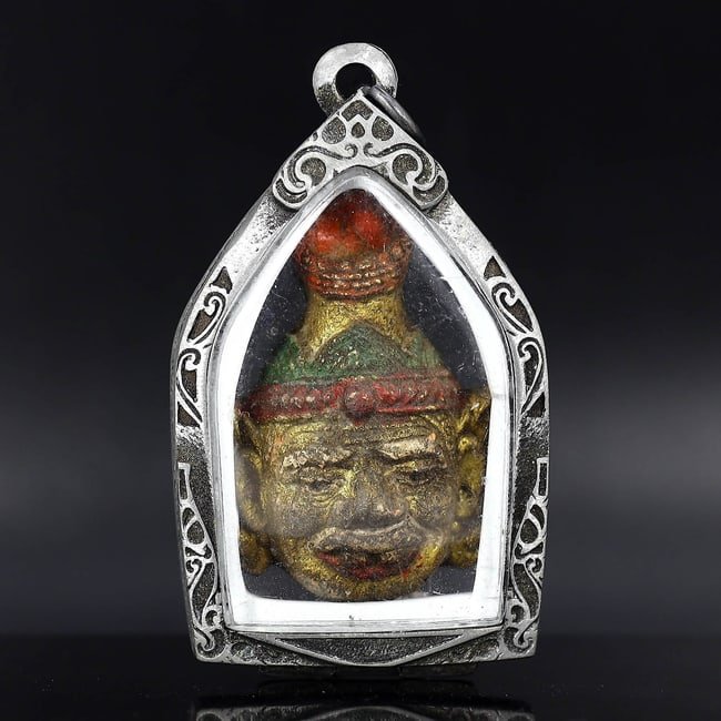 Antique Southeast Asian Buddha Amulet in Vintage Thai Casing: Dimension: 7 x 4 cm