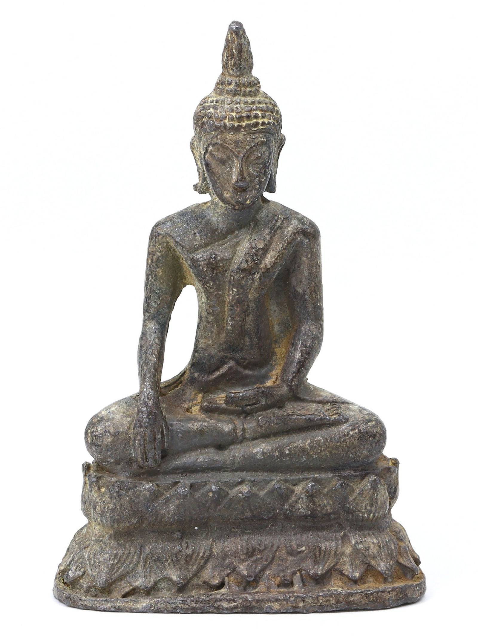 An Ancient Southeast Asian Bronze Seated Buddha, Pre-15th Century (1 of 2)