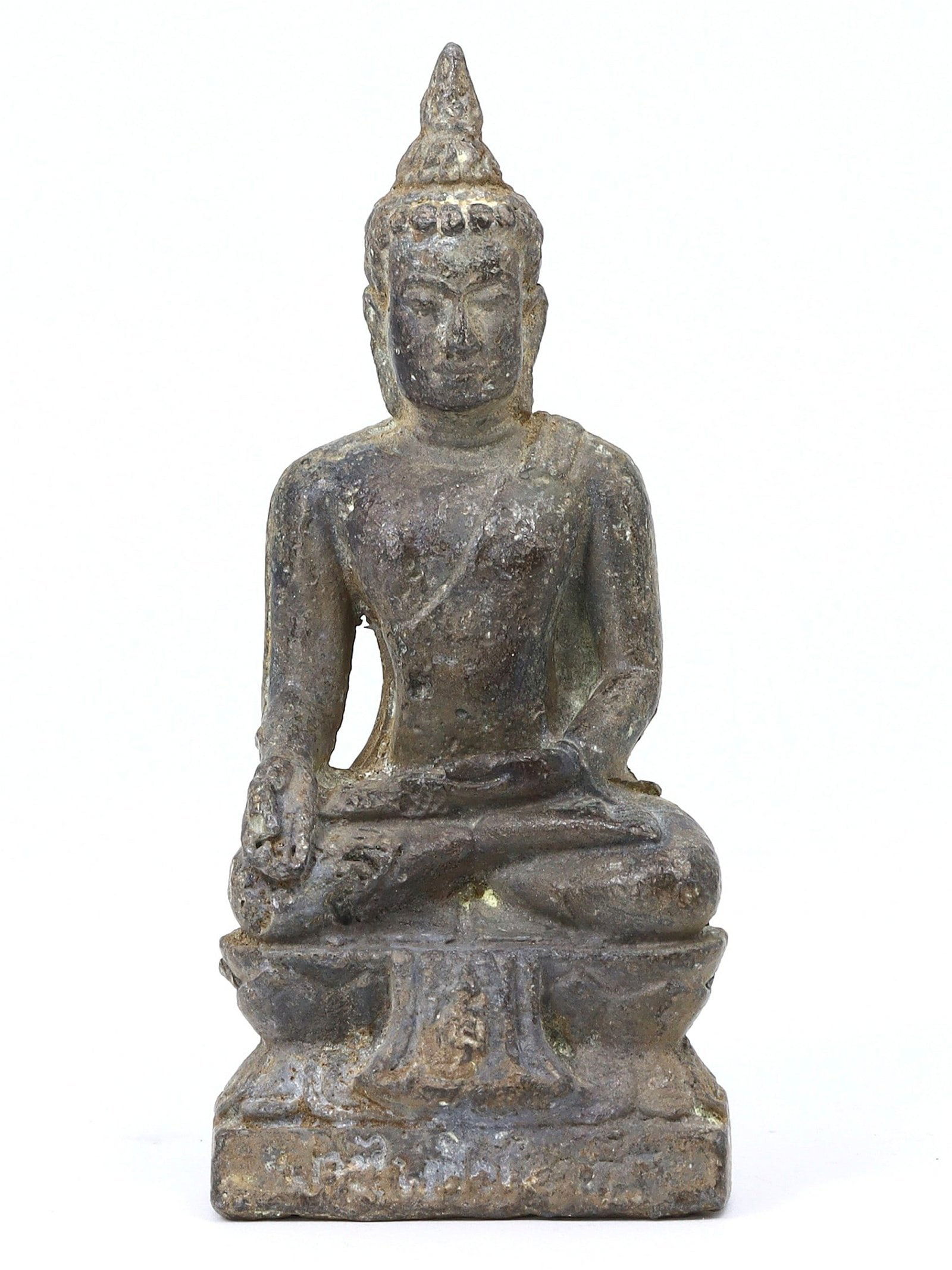 An Ancient Southeast Asian Bronze Seated Buddha, Pre-15th Century (1 of 2)