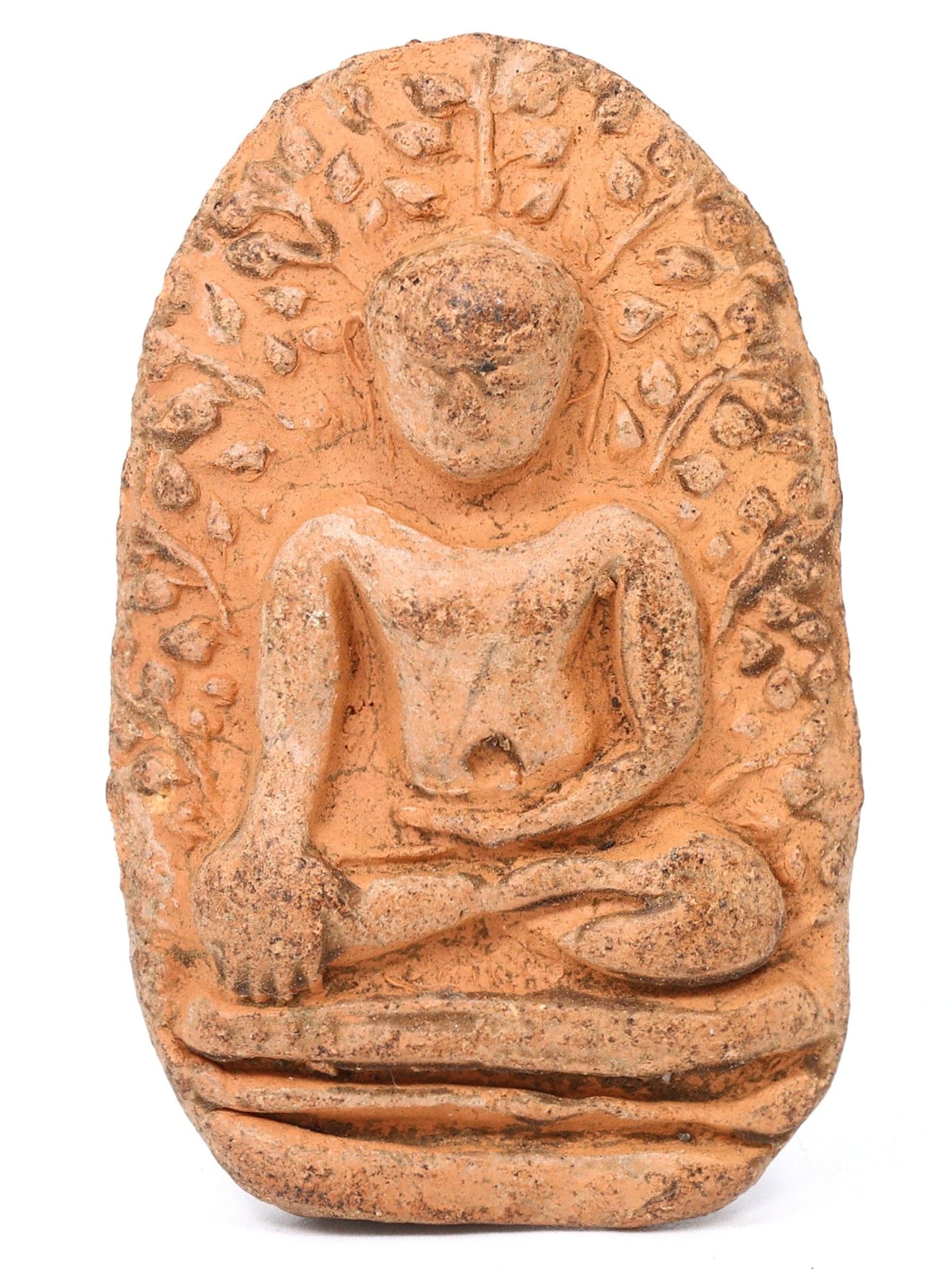 An Ancient Southeast Asian Terracotta Votive Plaque, Pre-15th Century: Featuring an array of meditating figures, this terracotta votive plaque dates back to the pre-15th century, crafted in Southeast Asia. Such plaques were integral in personal and communal worship pract