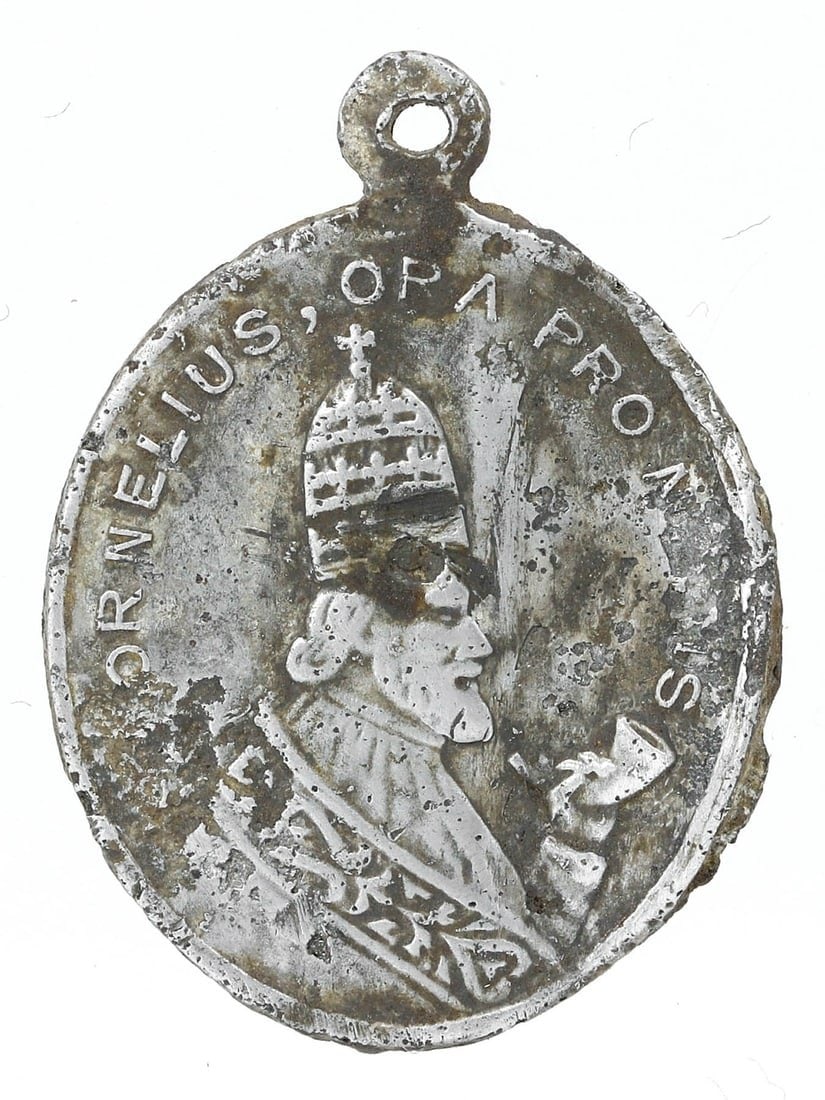 An Antique Papal Commemorative Medallion, Circa 17th Century (1 of 3)