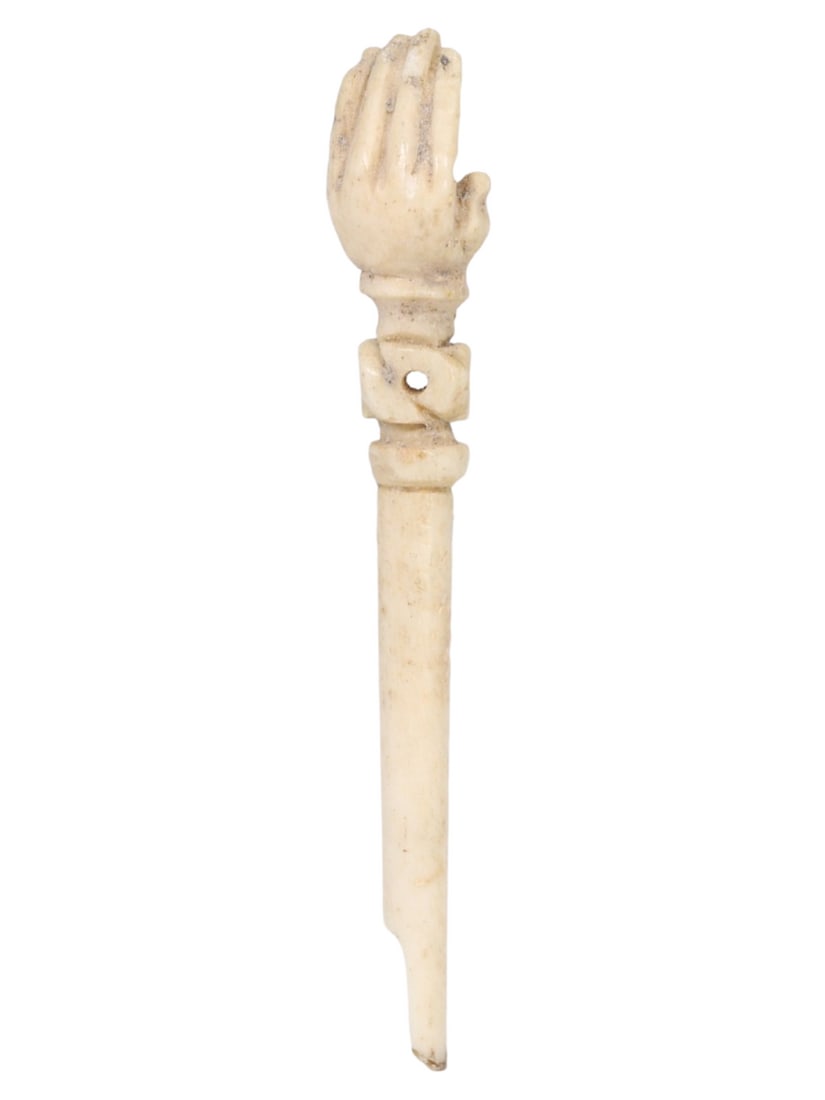 An Antique Victorian Conch Shell Hand / Fist Finial, c. 1837-1901 (1 of 2)
