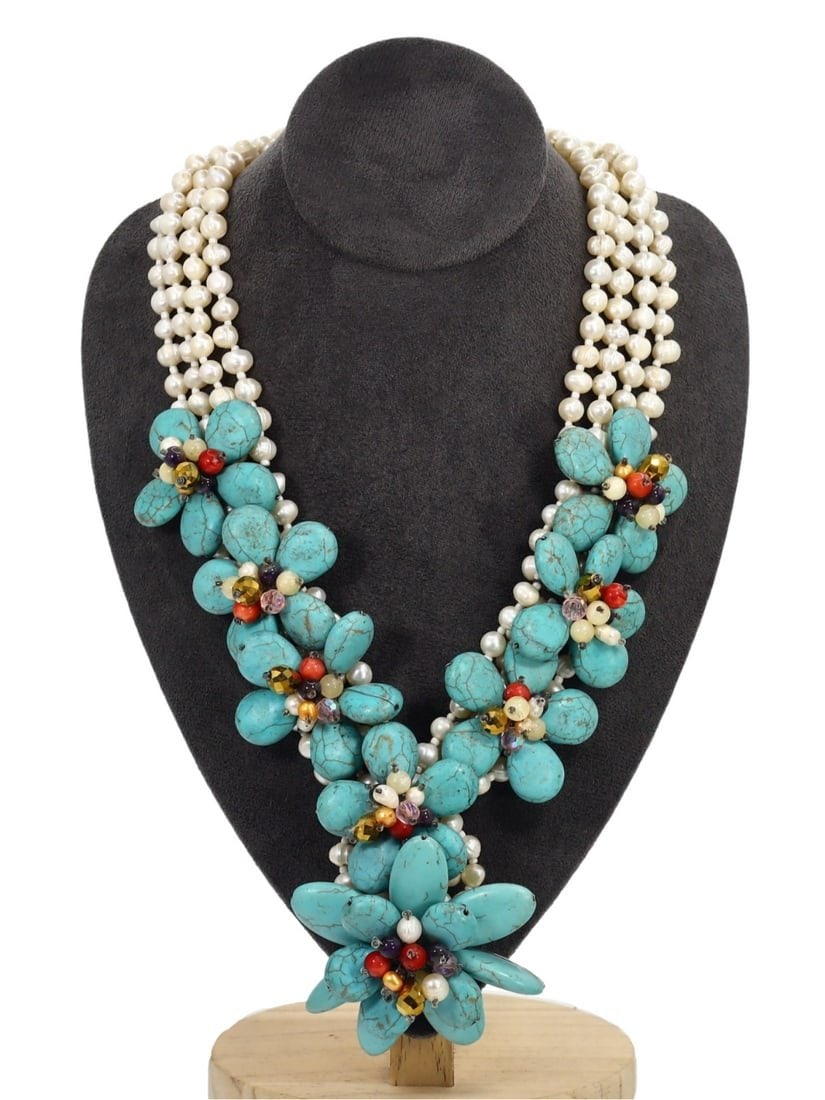 Vintage Bold Floral Western Modern Style Turquoise and Pearl Necklace (1 of 1)