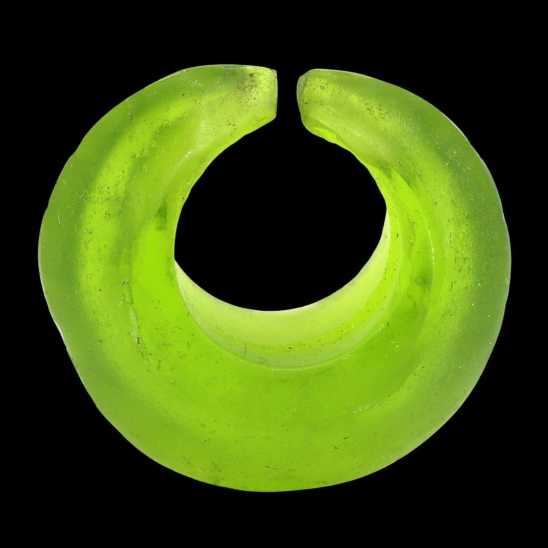 Antique Vietnamese Monochrome Green Glass Earring: Antique Vietnamese Monochrome Green Glass Earring